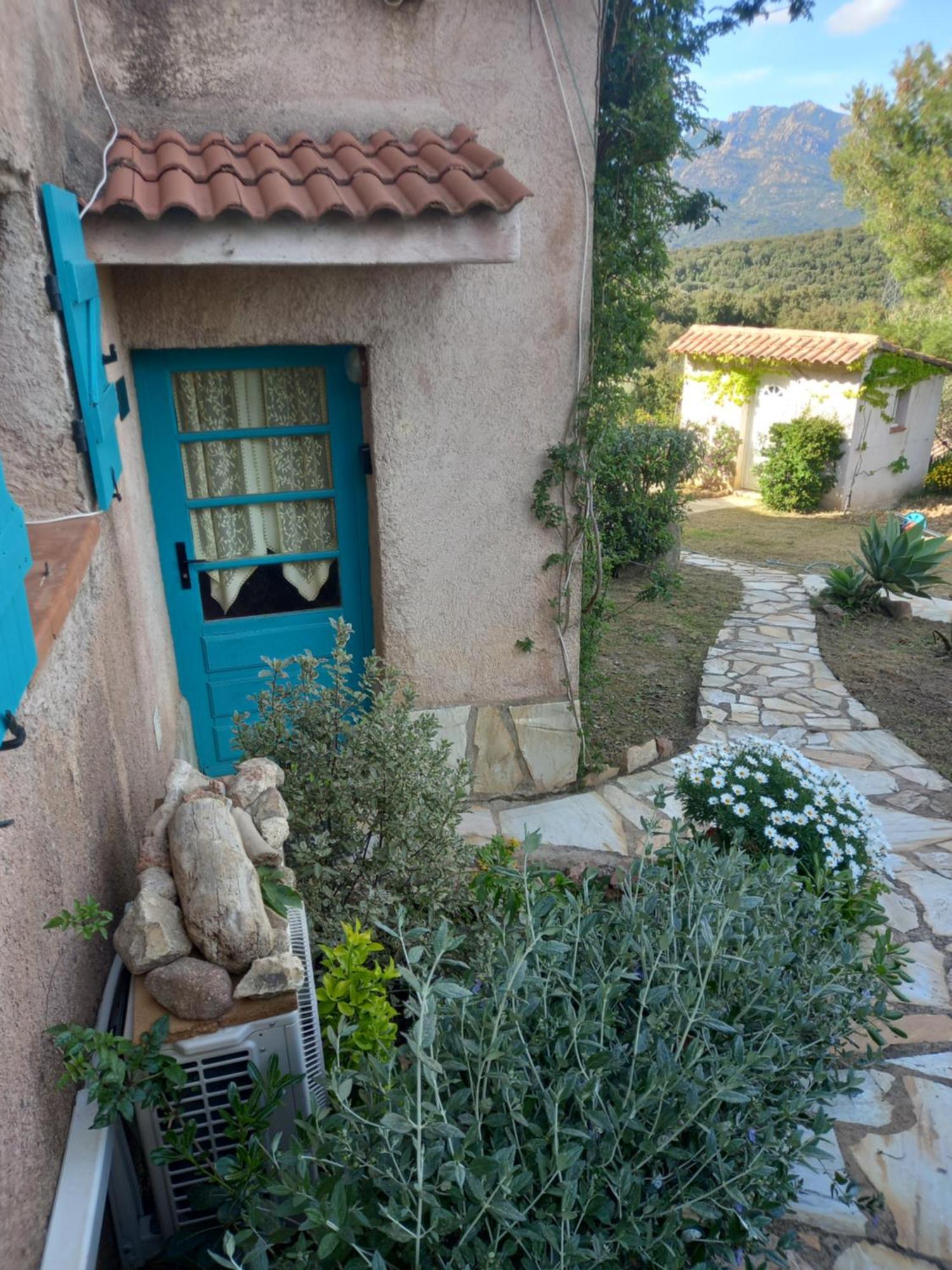 Appartement Climatise 35 M2 Pour 1 Couple - Piscine Partagee - Porto-Vecchio  Exteriér fotografie